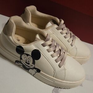 Disney Cream and Tan Kids Sneakers